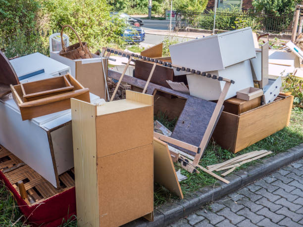 Best Yard Waste Removal  in Matthews, NC